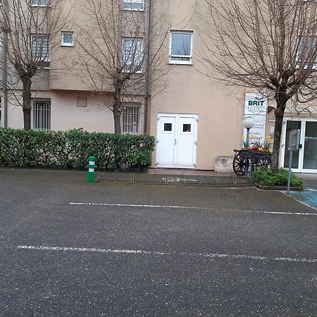 Brit Hotel Mulhouse Centre Exterior foto